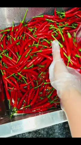 Chuẩn bị công đoạn làm ớt bột#xuhuong                                             Hộp đựng gia vị.                                          Mua tại đây