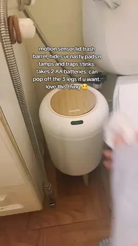 wait for it.. it self closes too