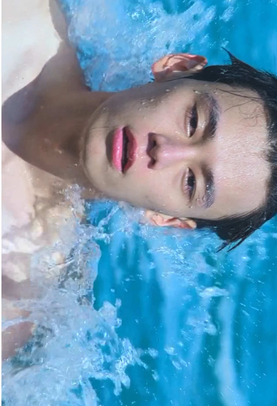 omg woomin🥵🫦💋 #chawoomin #shineunsoo #loveuntangled  #hot 