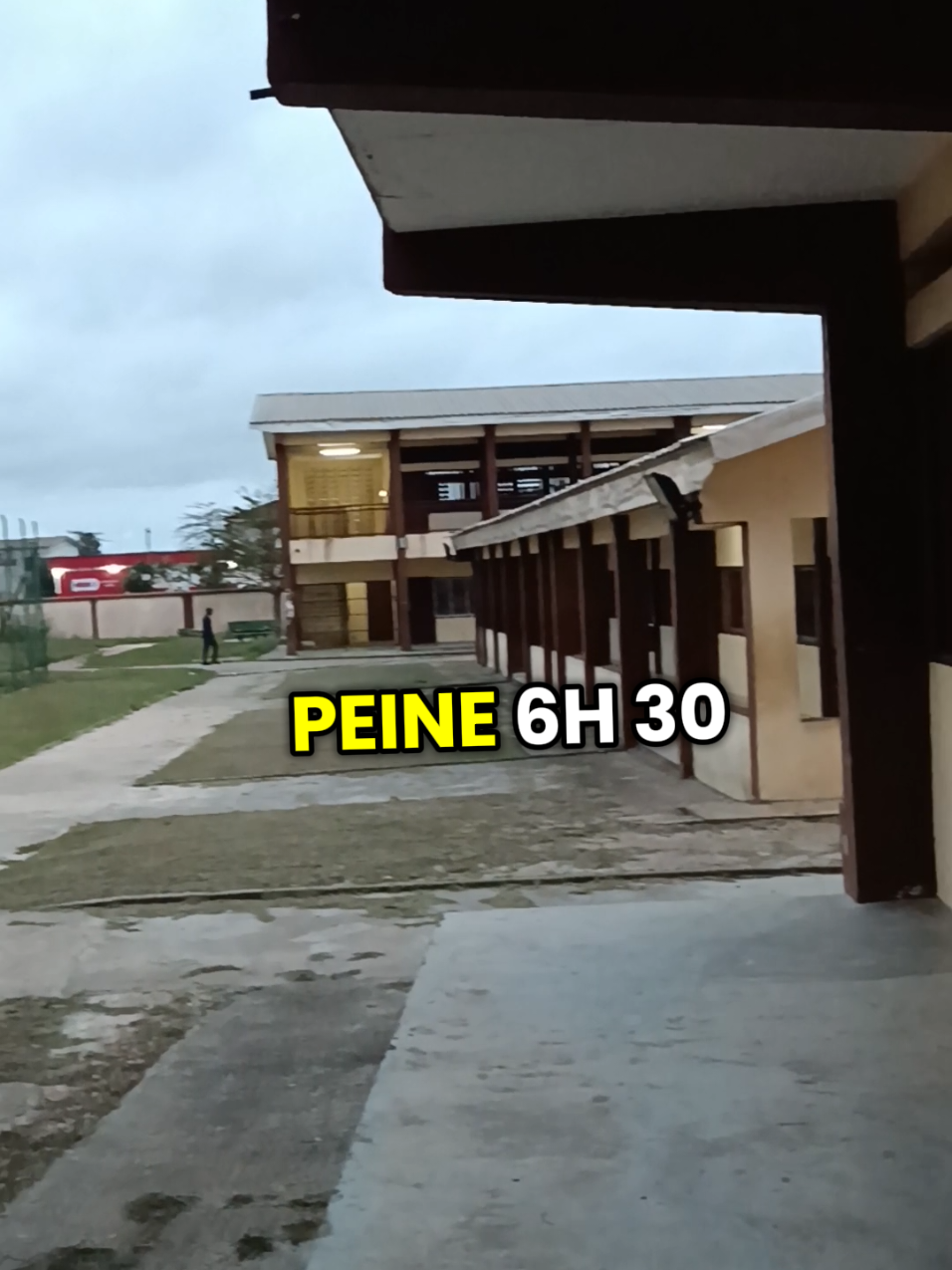 Bonne rentrée scolaire à nos bambins! #rentréescolaire2025  #gabon🇬🇦 