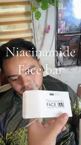 Replying to @Gelai29 Shop  grave Ang kinis nya na ngayon 🤭 #dermorepubliq #niacinamidefacebar #niacinamidesoap #skincare 