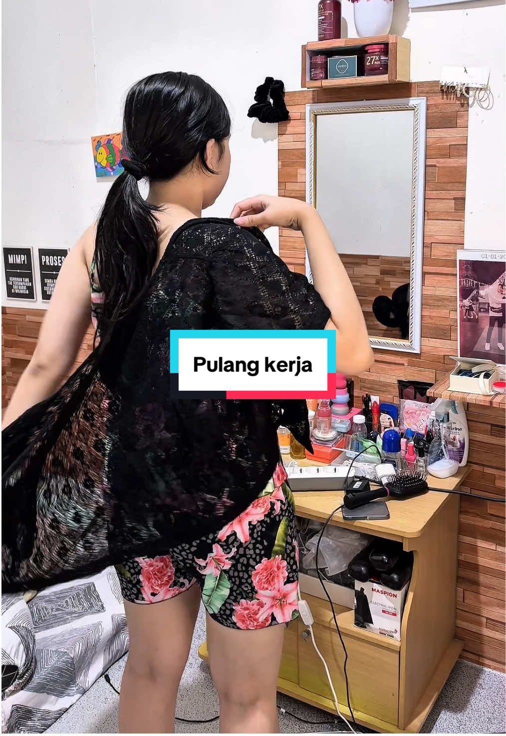 Mini vlog pulang kerja 🏃‍♀️‍➡️#adayinmylife #pulangkerja #minivlog #anakrantau #fyp 