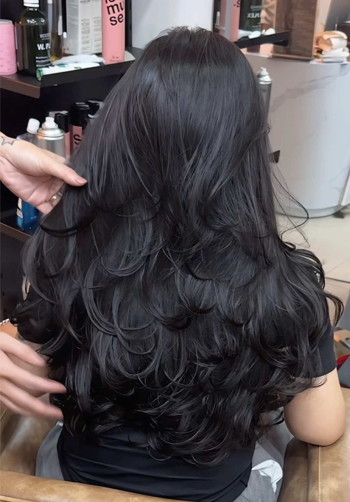 Uốn cúp layer bồng bềnh tự nhiên dể chăm nhất quả đất #salonhoangwy55phanhuyich #Uốn_bồng_bềnh #uốncúplayer #uốnbunglayer #xuhuongtiktok 