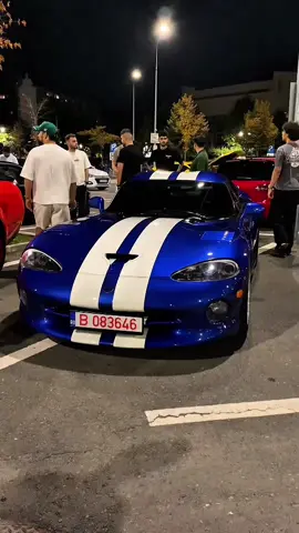 Mythical night 🤩 #bucharest #romania #xbcyza #fyp #nightmeet 