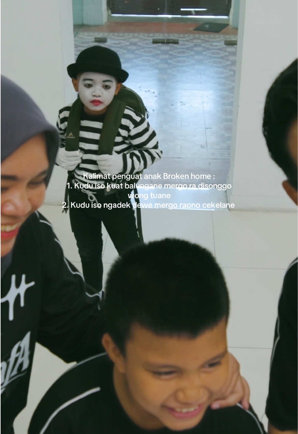 Anak broken home itu rata rata pada kuat yaa…  #pusmashakira #egowongtuo 