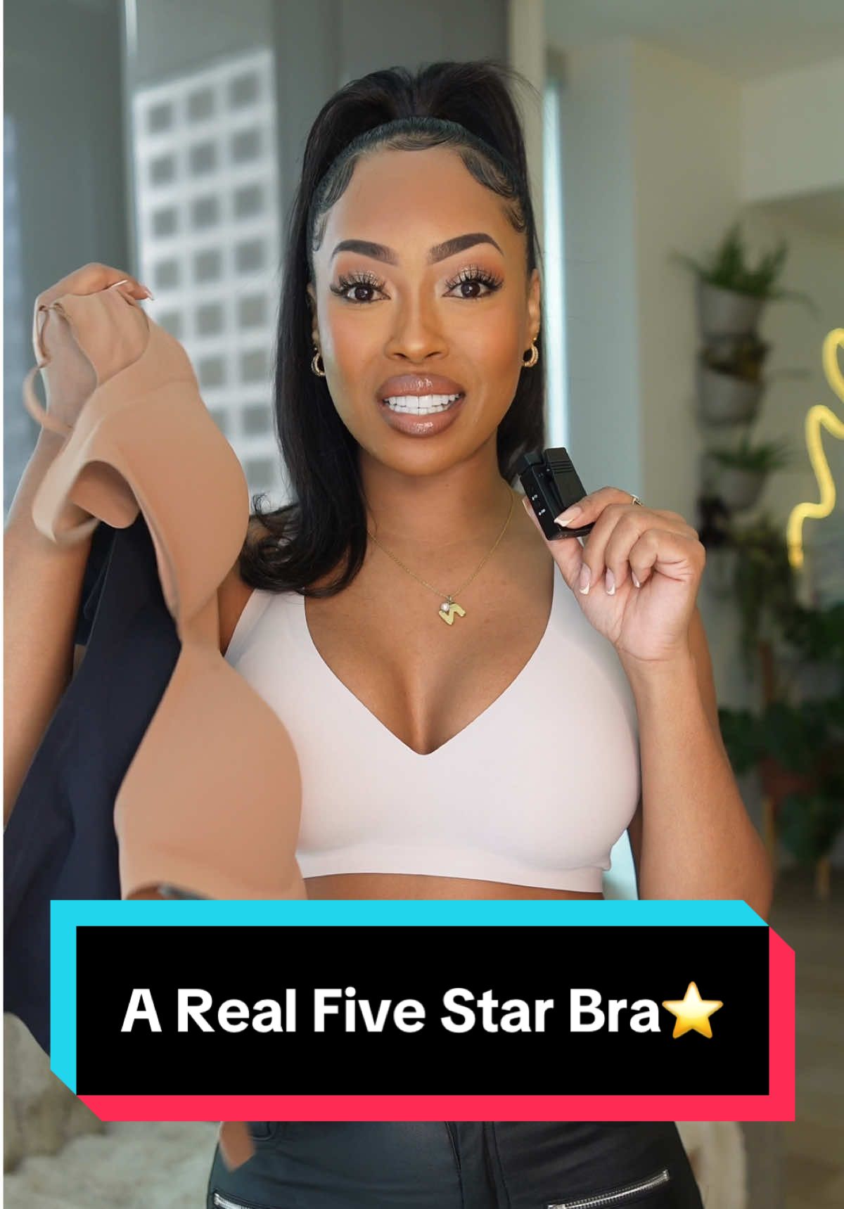 Replying to @Ninadoesthemost  PSA: if you like the way the bra in my video looks, this one is way better quality, and a better bang for your buck. Trust me. This is the one that you wanna go with!!! I went ahead and linked the other one so that the girls had it if they wanted it, but this one is five stars!!! GET THIS ONE YALL🤭