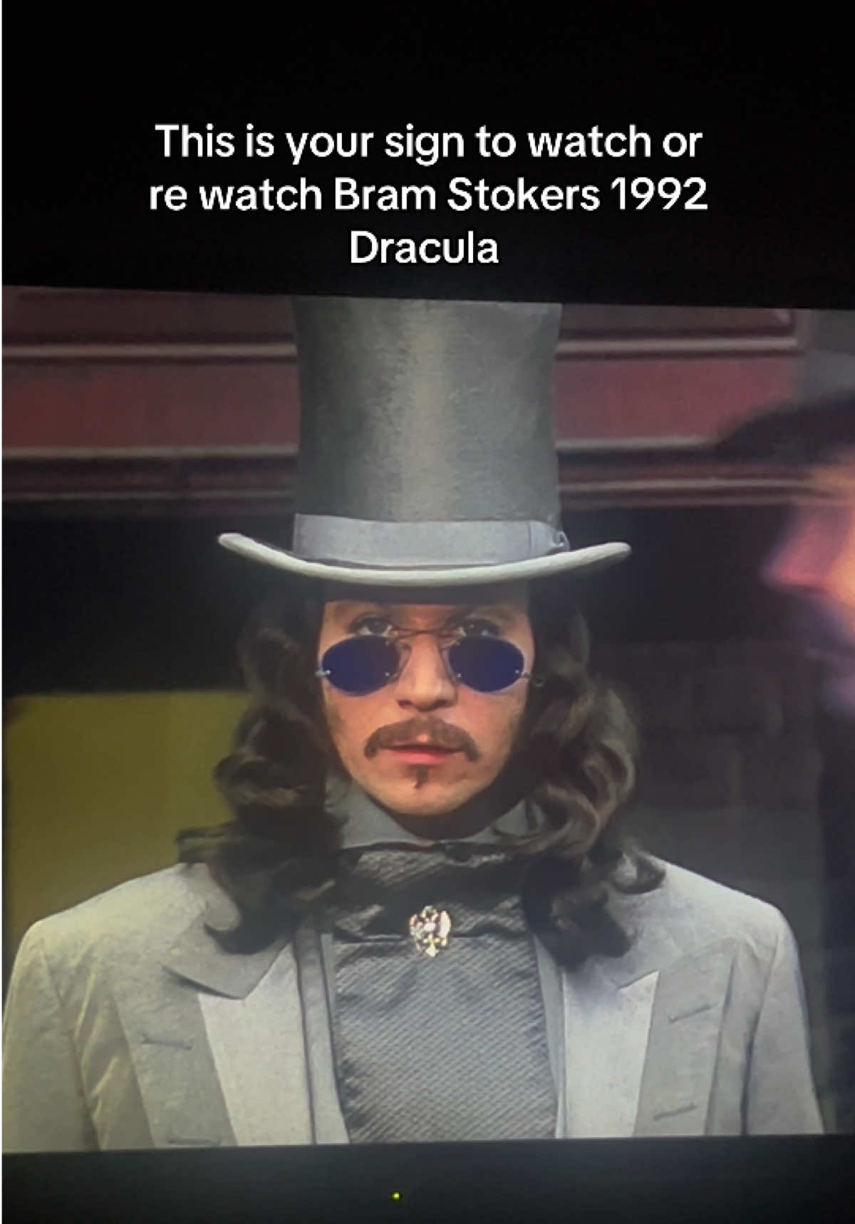 A classic gothic horror love story 🥀  #dracula #movie #sadstory #dark #halloween 