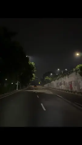 tainang buhay bwesittt,bat pa na buhay kung puro sakit lang ang naramdaman at walang saya(#)#unfair #familyproblems 