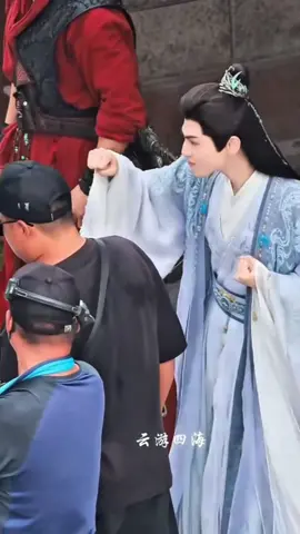 พี่อี้🍃☁️บอกสบายมาก✌🏻🌤#luoyunxi #หลัวหยุนซี #leoluo #หลัวอวิ๋นซี #หลัวหยุนซีluoyunxi罗云熙 