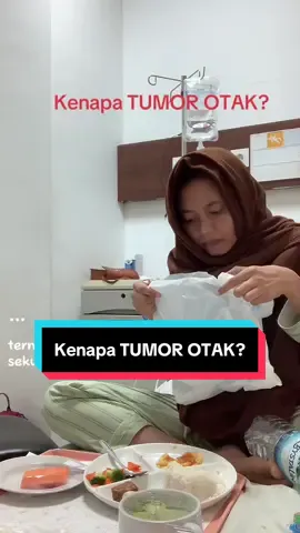 Sebenernya gk mau semua orng tau kalo aku sakit, kalo bisa aku hrs terlihat happy di dpn mereka” yg melihatku. Tapi keadaan ini gk bs lg aku sembunyiin. Aku share ini mau berbagi pengalaman ke semua orng seberapa sakit aku dulu tanpa orang tau, Alhamdulillah skrng aku udah better bgt dr keadaan sebelumnya. Ini kondisi aku ranap setelah selesai ct-scan dan mri. Ingat sehat itu mahal#tumorotak #ctscan #mri #fyp #gejalatumorotak 