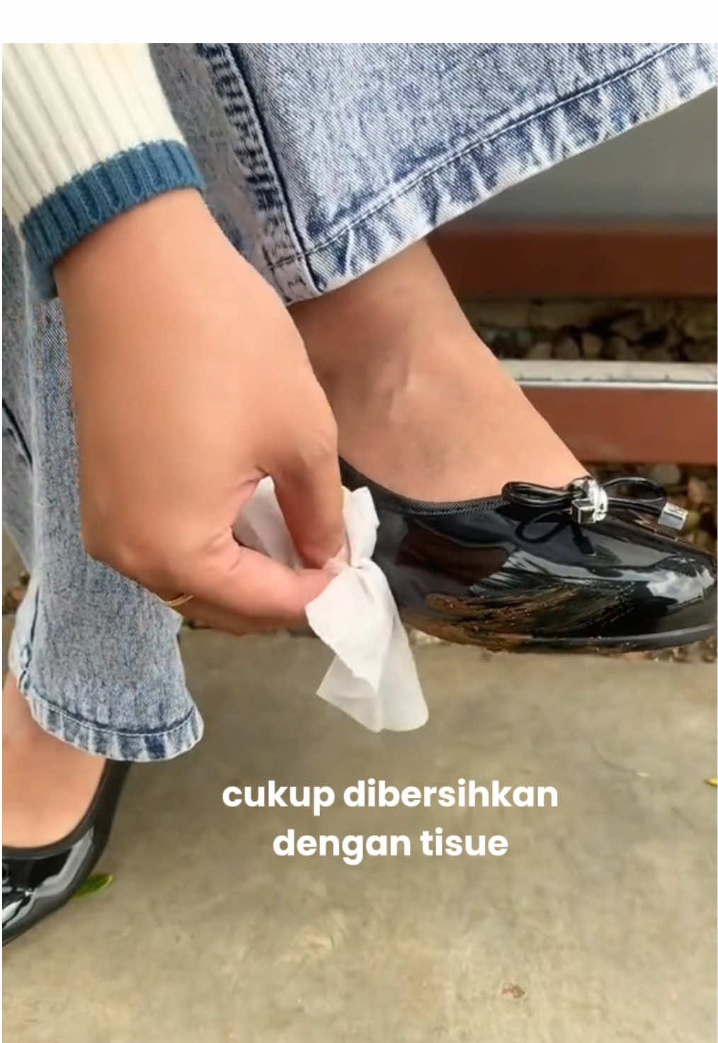 LSA-1 ini definisi flat shoes cantik low maintenance 👏😍 #rekomendasiflatshoes #flatshoeswanita #flatshoes #flatshoesjelly #portolady 