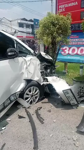 #bojongsari #lakalantas #pomparung 