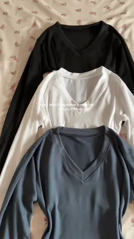 #longsleevetop #basicfit #OOTD #outfit #vnecktops 
