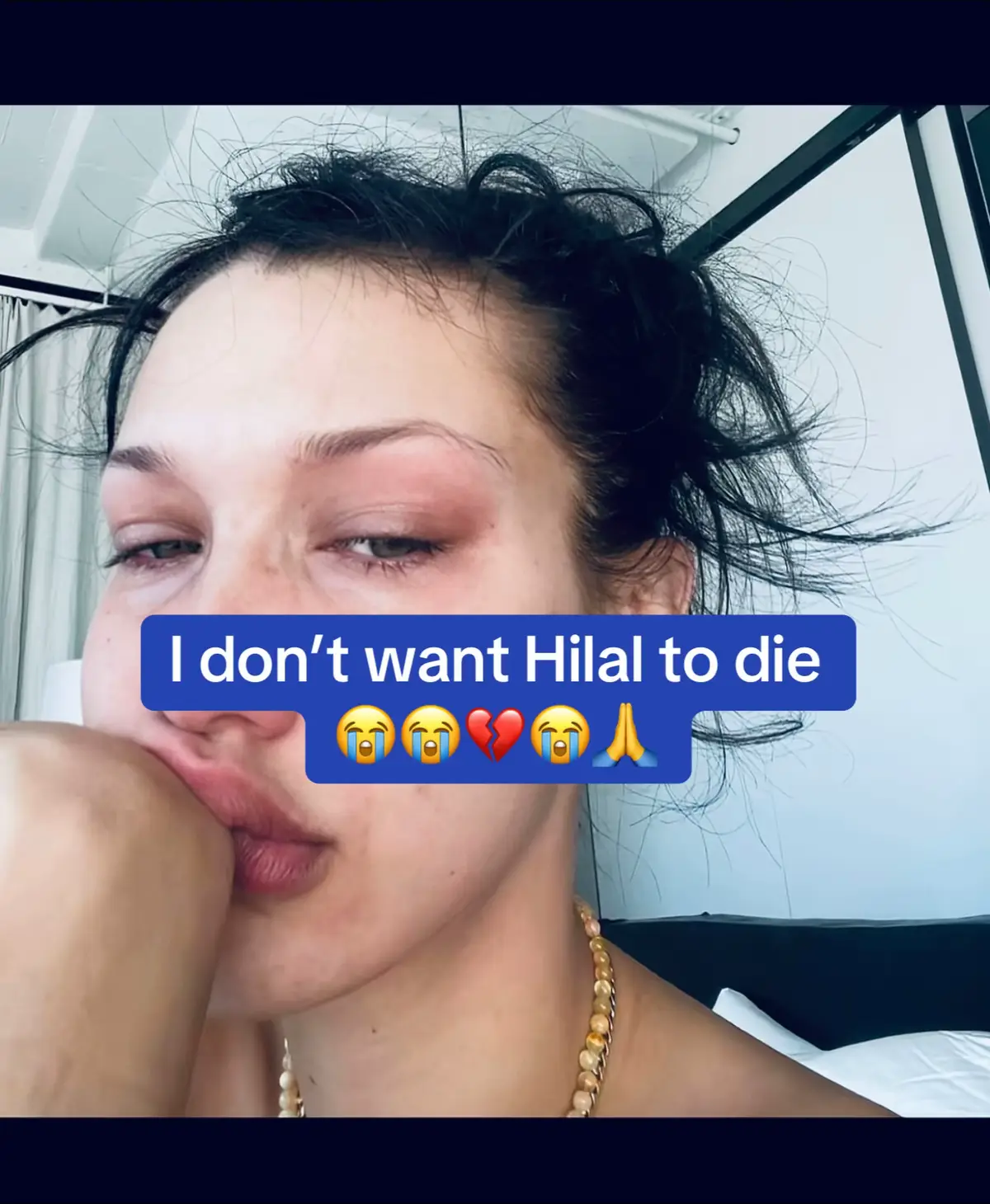 لن أسامح أي شخص يرى هذا ولا يشاركه، سيموت من التجاهل.