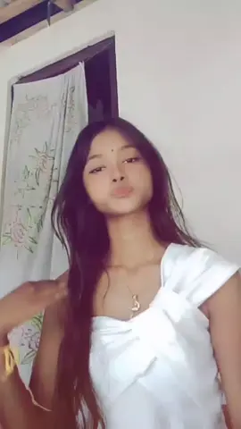 Chummaa chummaa deyyy deyy💋😹#Bhojpurilover😽😆 #fyviralvideo @SKy__BuNnY🍂❄️🐰 @Mrs. Khawasnii 💗☘️ 