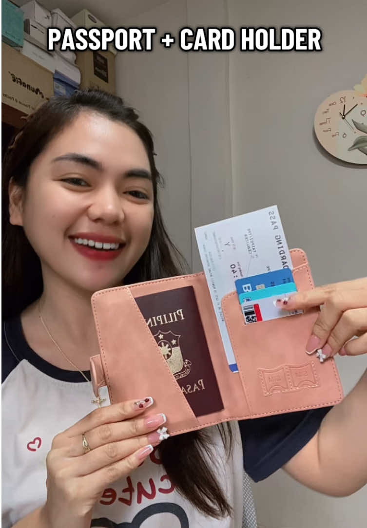 Super handy + organized pa yung travel documents nyo dito!😉🥰 #passportholder #cardholder #travel 