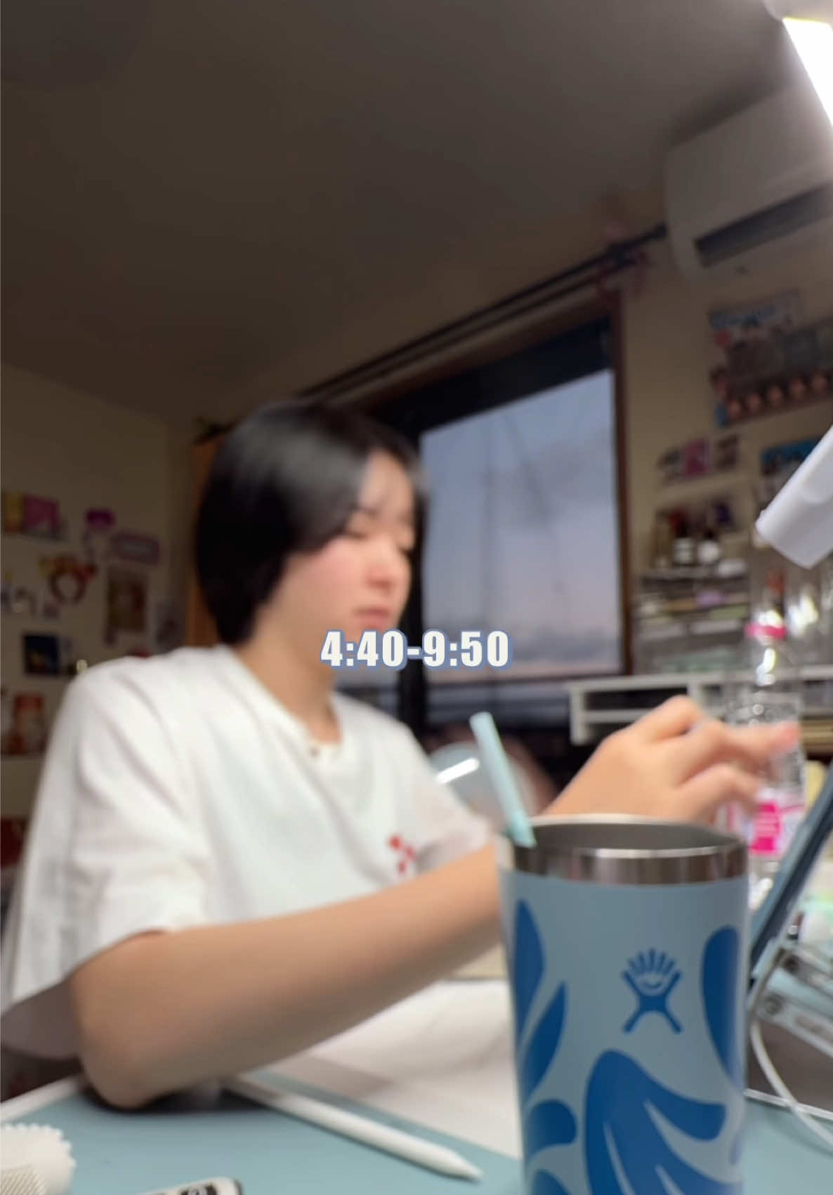 #PR #ロートCキューブ 目の乾燥を眠気と勘違いしちゃうって知ってた？私はこの豆知識知ってから勉強中に眠くなったら1回目薬差すようになったよ〜！目の乾燥気になる子はぜひ使ってみてね🌷 #ロート製薬 #study #Vlog