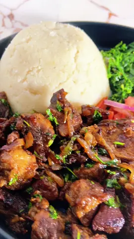 Dry Fry Pork Recipe If you love pork, this simple dry fry style will quickly become one of your favorites! It’s juicy, flavorful, and doesn’t need too many ingredients. Perfect for a quick lunch or dinner served with ugali or fries. Ingredients : ½ kg pork   1 large onion, sliced  1 seasoning cube  1 chili seasoning cube (for that extra kick)  Wet fry dry seasoning  Salt to taste   Serve hot and enjoy 🥘 #DryFryPork #KenyanRecipes #EasyCooking #KenyanFoodies #FoodKenya #QuickMeals #KenyanCuisine #HomeCooking #FoodieKE #AfricanCuisine #DinnerIdeas #FoodLoversKenya #JikoniMagic #KenyanDelicacies #FoodKenya254