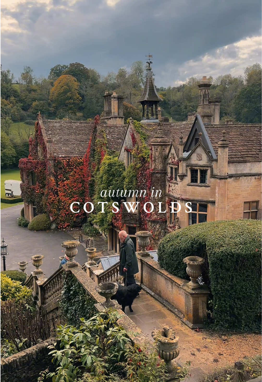 Hello September 🍁 How gorgeous is autumn in The Cotswolds, England?! ❤️😍 #cotswolds #castlecombe #uktravel #visituk #englishcountryside 