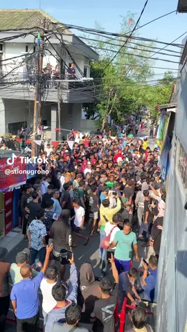 detik detik rumah syahroni di gerebek warga #syahroni #dpr #rakyat 