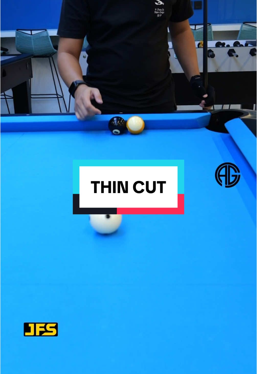 THIN CUT WITH SPIN. #billiards #8ballpool #9ballpool #billiardschallenge #jflowerscues #8ball #9ball #10ball 