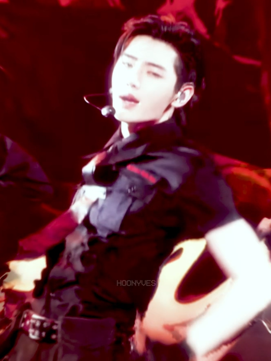 ARREST ME NOW 😛 #sunghoon #enhypenedit #policeman #kpop 