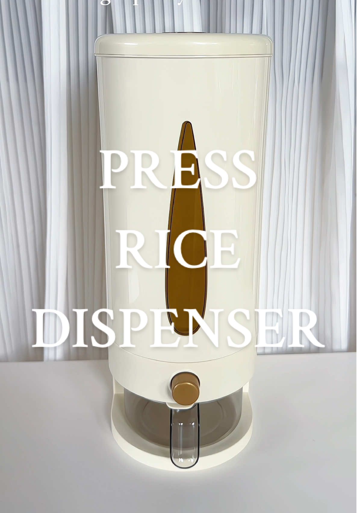 No more messy rice scooping! ✨ Press lang, rice comes out agad. Perfect for every kitchen! 🍚 #RiceDispenser #KitchenMustHave #pressricedispenser #bukodfinds #kitchenneeds 