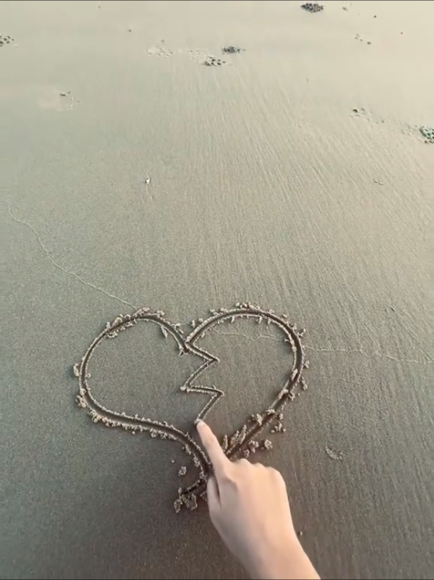Cô đơn!!??🔮❤️‍🩹🧸#suynghicuaem💤 #tamtrangbuon💔 #strtinhyeu❤️‍ #ilovetiktok💗❤️‍ #xhhvairal 