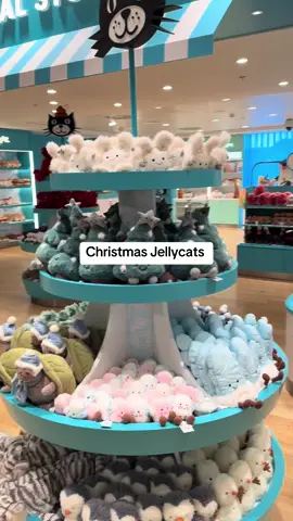 Christmas @Jellycat has launched at Selfridges Trafford ♥️🎄🤶🎅 #fyp #foryoupage #jellycat #christmas 