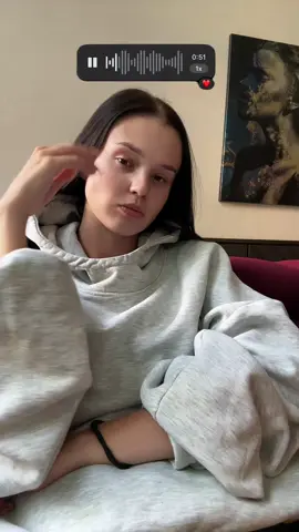 ✨ Poranek? Ty, kawa… i bum! — Garnier wchodzi na scenę! Serum z witaminą C rozświetla cerę jak po 12h snu, SPF chroni przed zmarszczkami, maseczka daje szybki reset, a Goodbye Damage żegna rozdwojone końcówki raz na zawsze. Keratin Filler robi generalny remont włosów, a krem 10w1 daje aż dziesięć powodów, żeby się w nim zakochać 💚 👉 A Ty? Który produkt Garniera kochasz najbardziej? #garnier #skincare #haircare #VitaminC #uvfluid 