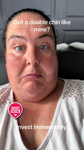 #doublechin #chunky #biggal #biggirl #musthaves 