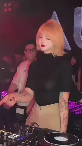 🎧🎧🎧#nhachaymoingay #remix #fyp #fypシ゚ #foryou 