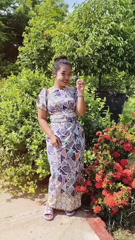 လုံမလေးပါ🤭🤭🤪 #မြင်ပါများပီးချစ်ကျွမ်းဝင်အောင်လို့🤒🖤  #dressbyme✂️👗 