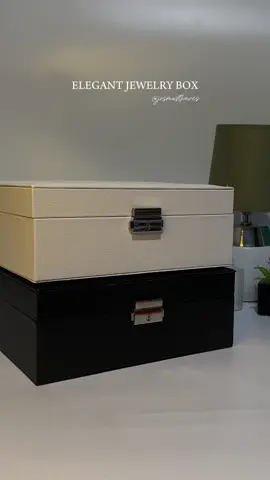 Keep your jewelry safe and tangle-free with this leather jewelry box ✨ #jewelry #jewelrybox #box #leather #leatherjewelrybox 