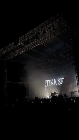 Ketika senja perlahan mulai tenggelam #sid #supermanisdead #outsiders