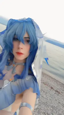 Finally did a set with the Shorekeeper yesterday and the location was amazing! . Shorekeeper @ me . #shorekeeper #shorekeepercosplay #wuwa #wutheringwaves #wuwacosplay 