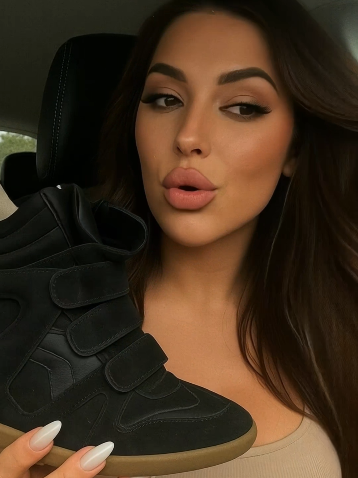 Webshop u opisu profila #balkan #viral #girls #girl #isabelmarant #luxury #woman