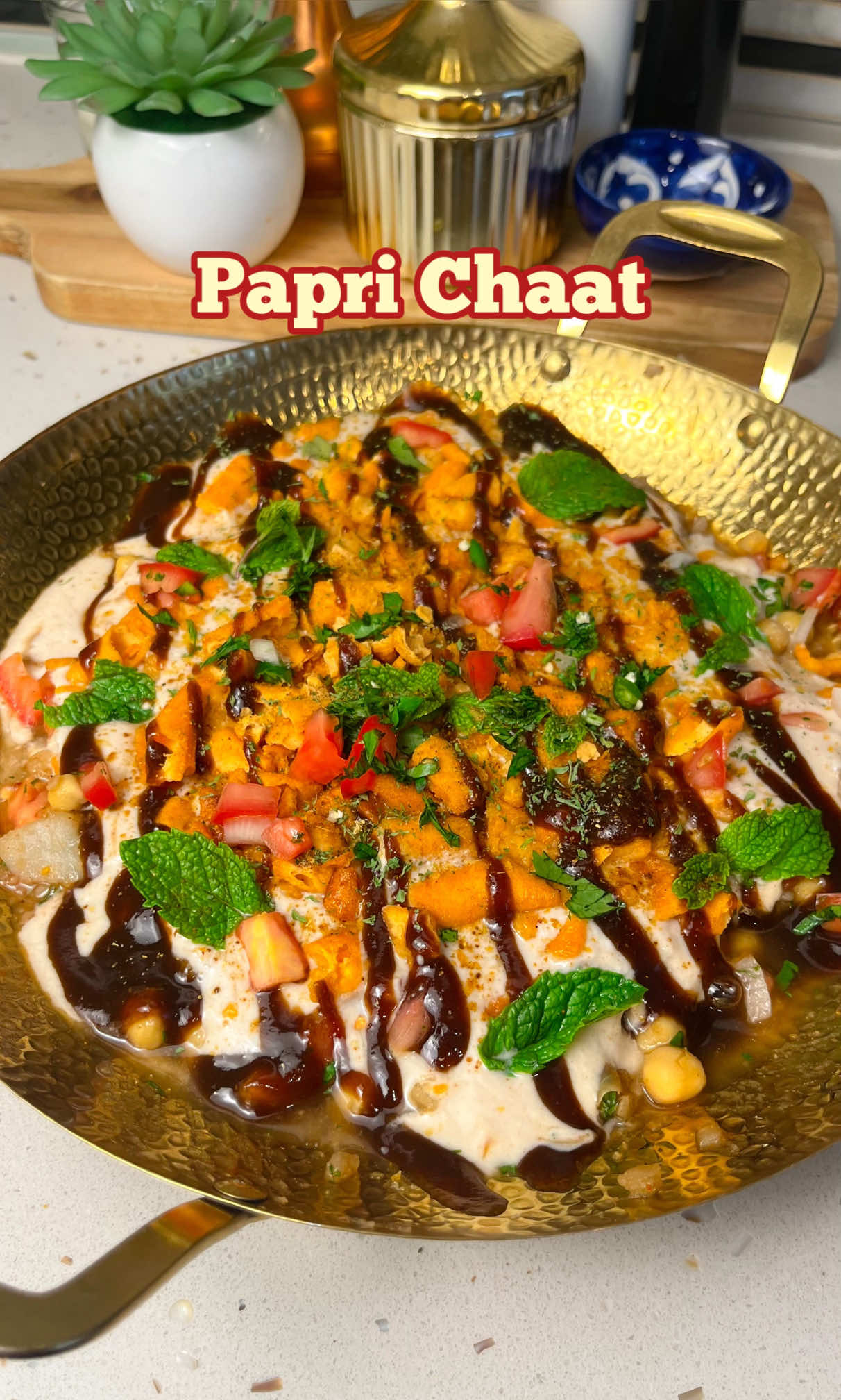 Papri Chaat Ingredients: 1 cup yogurt  3 tbsp imli sauce 1 tbsp sugar 1/2 tsp chaat masala 2 Cups Boiled Chanay 2 small Potatoes boiled(cut in small cubes) 1 small onion chopped  1 medium tomato chopped  3 tbsp fresh coriander  2-4 green chilies  1 tbsp lemon juice  1/2 tsp salt 1/2 tsp garlic powder  1 tsp cumin powder  1 tsp chaat masala  1/4 tsp red chili powder  4 tbsp imli chutney (I used store bought) Papri In a bowl add yogurt, imli sauce,chat masala and sugar, mix well. In a bowl add chickpeas, potatoes,veggies and spices,lemon juice, and mash them together as shown, keep it chunky. Then add yogurt mixture, garnish with lots of Papri, Imli sauce, mint, chaat masala and chopped tomatoes on top and Enjoy ! #paprichaat #Chanachaat #StreetStyle #snacks #fypシ゚  