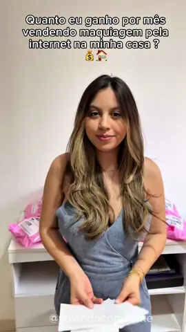 Acesse meus fornecedores e estratégias clicando no link que está no meu perfil 💜  . . . #lojade10 #lojademaquiagem #make #vendasnashoppe 