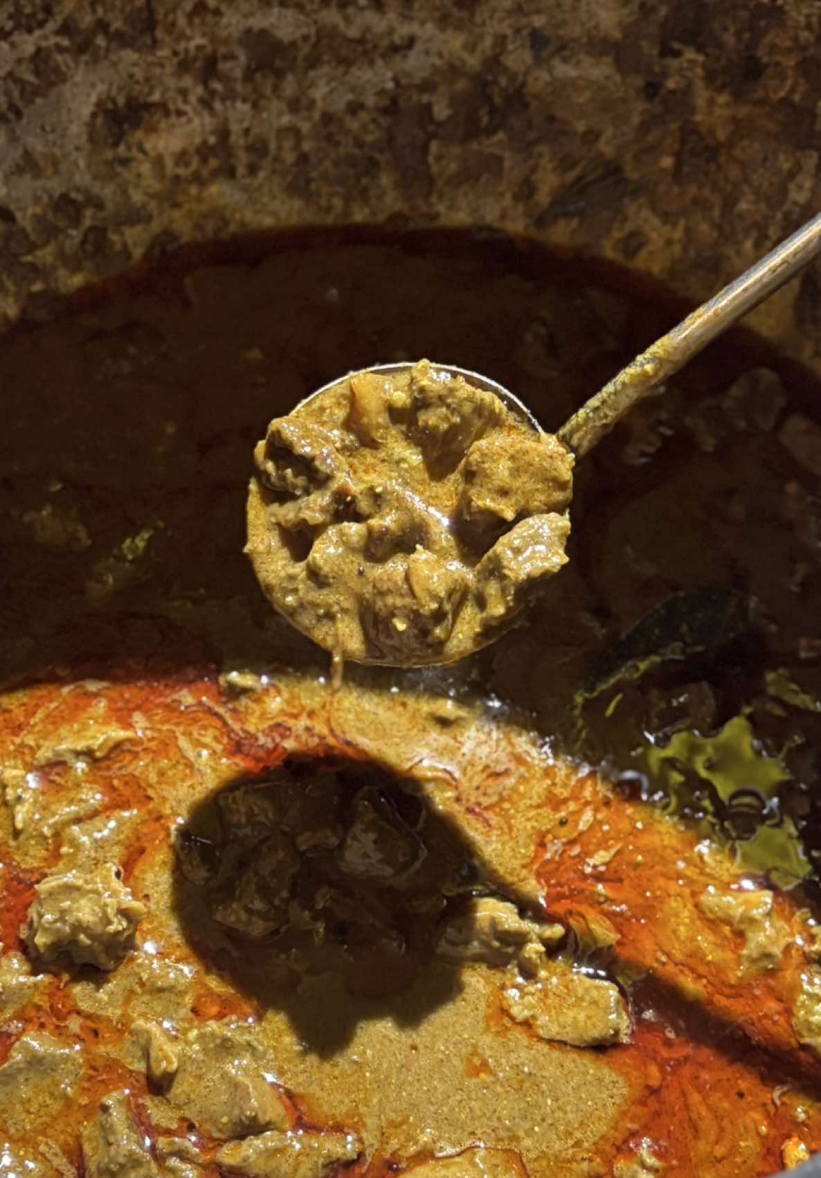 চট্টগ্রামের বেস্ট ওরশ বিরিয়ানি আর মেজবান কোথায় খেলাম,যাদের খাবার একবার খেলে বার বার যেতে মন চাইবে 😋🤤😋 ফিরিঙ্গী বাজার ওরশ বিরিয়ানি  #or#oroshbiriyaniy#fypシ゚u#yummyfoodo#foodreview    