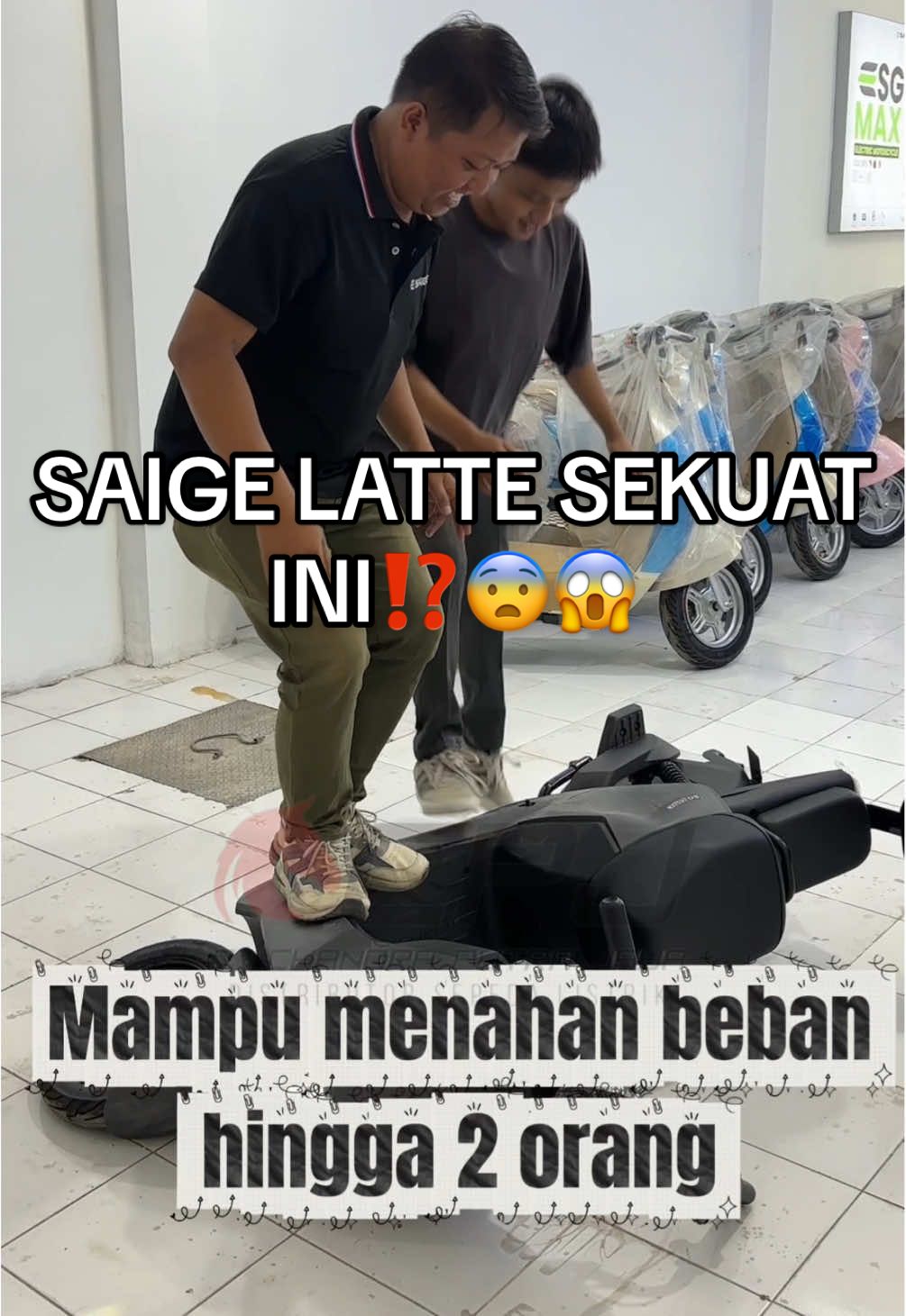 TEST KETAHAN SAIGE LATTE‼️GILA SEKUAT INI TERNYATA😭 CUMAN 3 JUTAAN AJA KALIAN SUDAH BISA DAPETIN SEPEDA LISTRIK KEREN DAN SE KOKOH INI?!!!🥵 Info kontak: 📲 +62 857-8038-9801 Info alamat: 📍Jl Raya Mulyosari No. 30D Surabaya ##SepedaListrik##sepedalistrikindonesia##fyp##fypage##fypシ゚ 