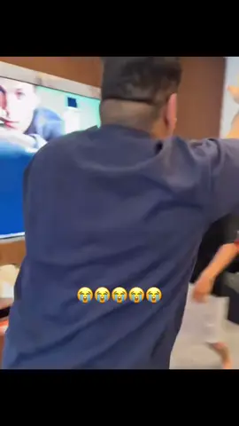 ههههههههههههههههههههههههههههههههههههههههههه #تي_يو #نضال #ابوتريكه 