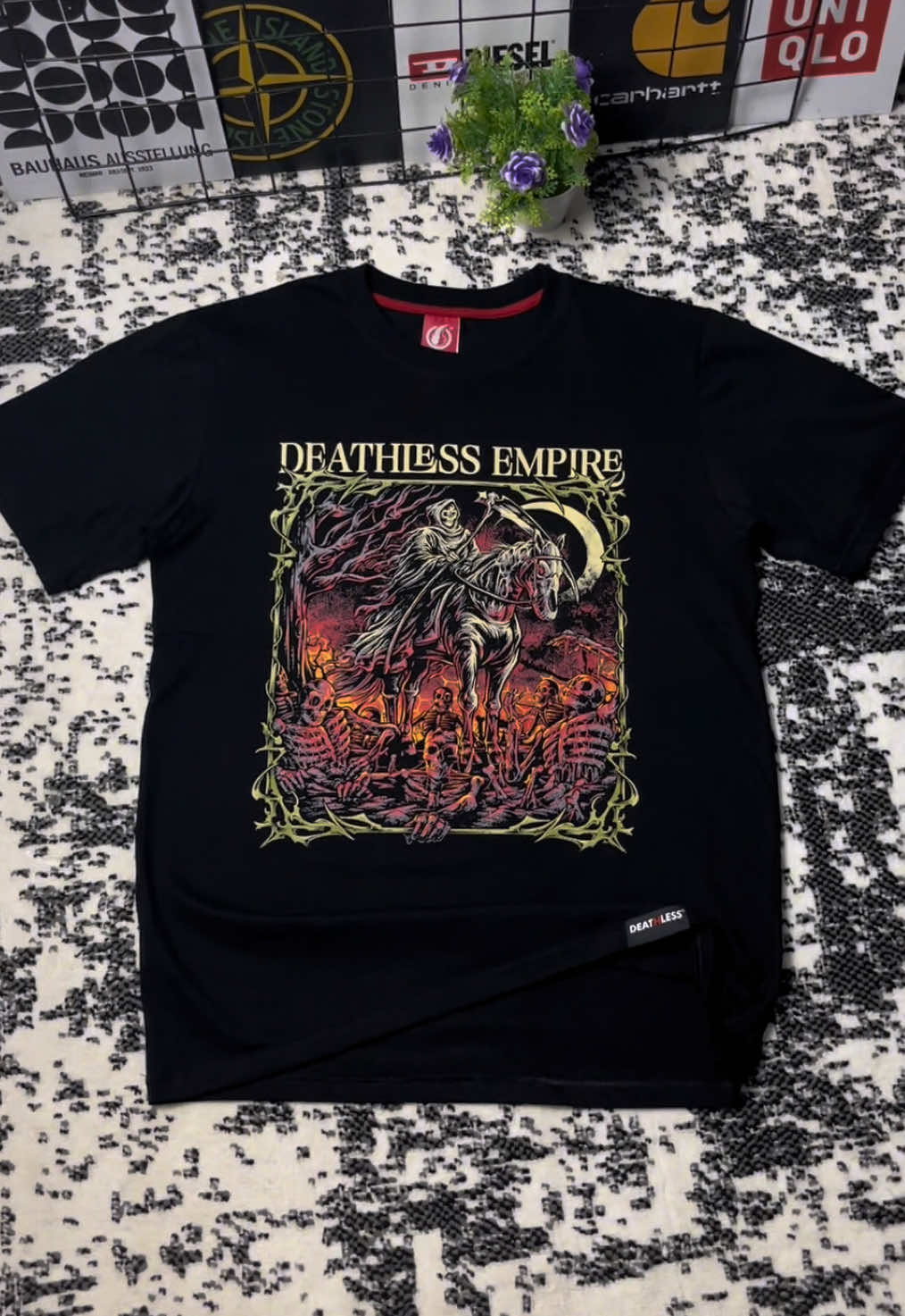 T-Shirt Deathless Lengan Pendek #kaospria #kaoskeren #kaosdistro #deathlessempire #fyp 