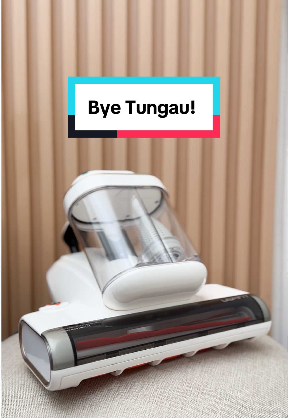 ‼️Vacuum Baru, Kasur Bebas Tungau‼️ Yey mainan baru dibeliin paksu buat bersih-bersih kasur, sofa sama karpet M700 @Uwant Official Store ! Sudah pakai teknologi infrared jarak jauh + sterilisasi UVC yg ngeluarin panas hingga 65 derajat! Daya hisapnya jg sampe 18.000 Pa, sekali sedot tungau, debu, kotoran kaya bekas tissue dan rambut bisa keangkut.  Cuss guys ini worth banget bersih-bersih✨ #uwant #uwantindonesia #uwantthecleanyouwant #uwantm700 #dustmitevacuum