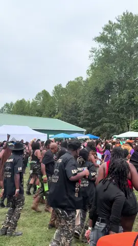 A time was definitely had at the King William trail ride 🤌🏽. #linedancing #traileideseason #tkcsteppas #804steppas 