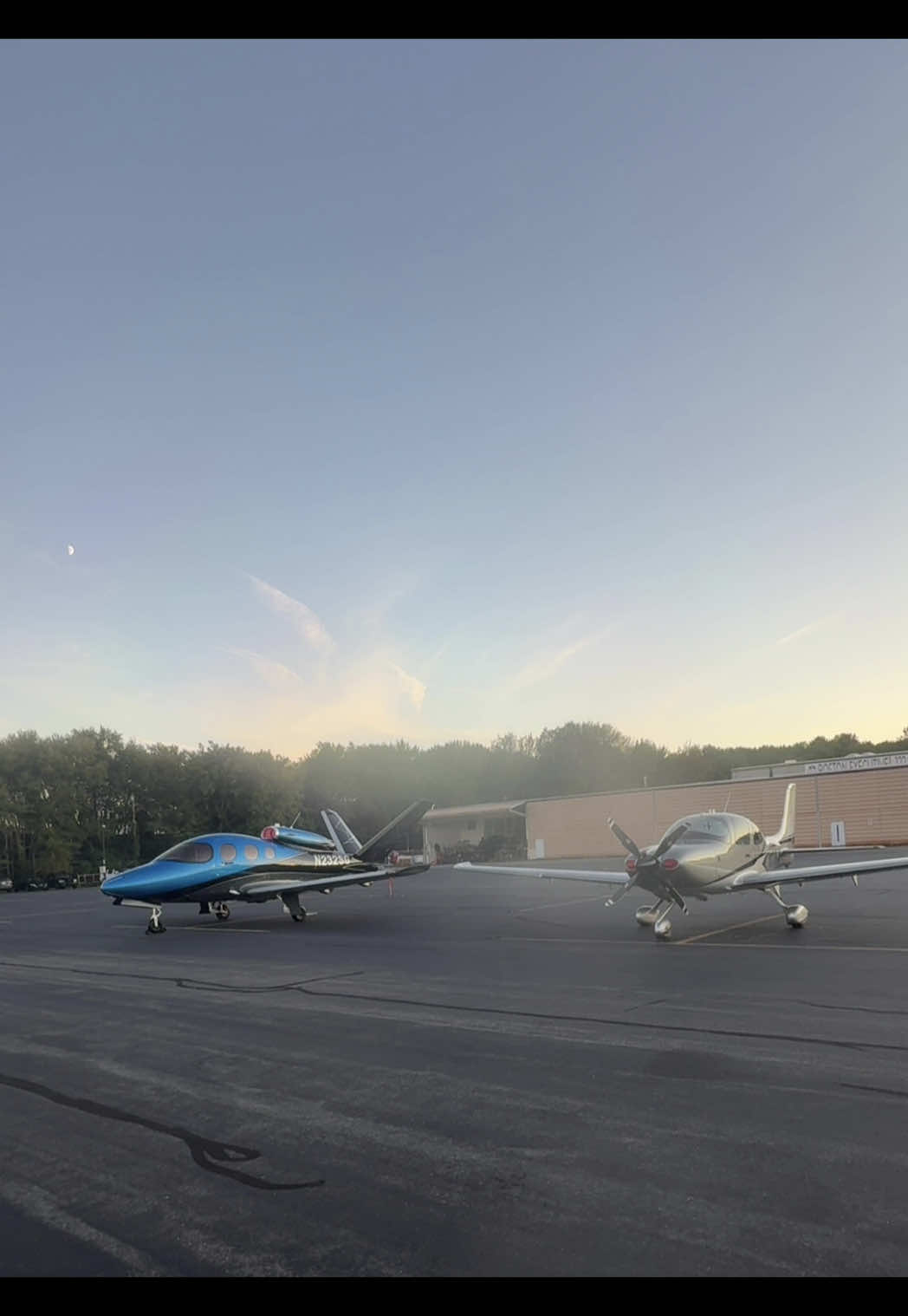 Grind don’t stop 🛩️#detailing #aviation 