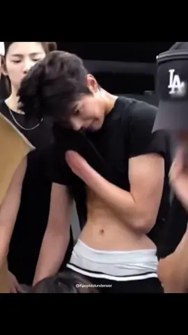 THAT ABS?!!!! 🥵😭 #keonho #cortis #kpop #fyp #fypシ゚ 