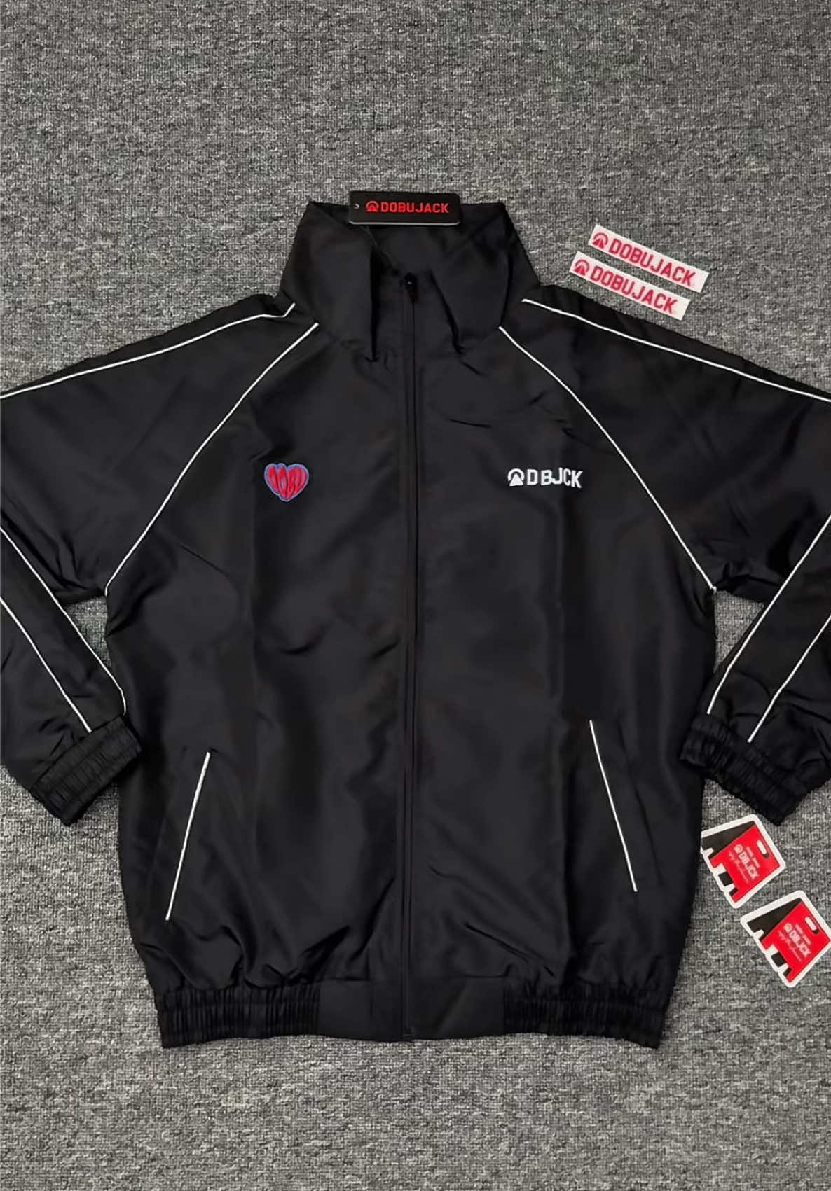 Rekomendasi Tracktop jacket Dobujack#tracktopjacket #tracktop #jacket #Dobujack #fypシ゚ 