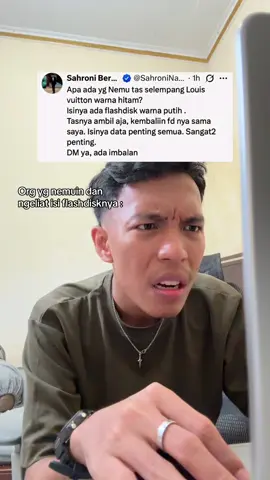 Tebak isinya?😅 #pov #flashdisksahroni 