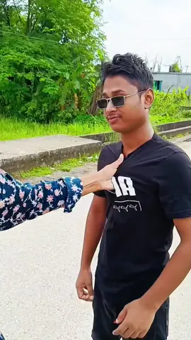 বড় ভাই যখন মারতে এসে নিজেই মা'র খাই#CapCut #viral?videotiktok😇😇 #foryoupageofficiall #শেরপুরের_ছেলে 
